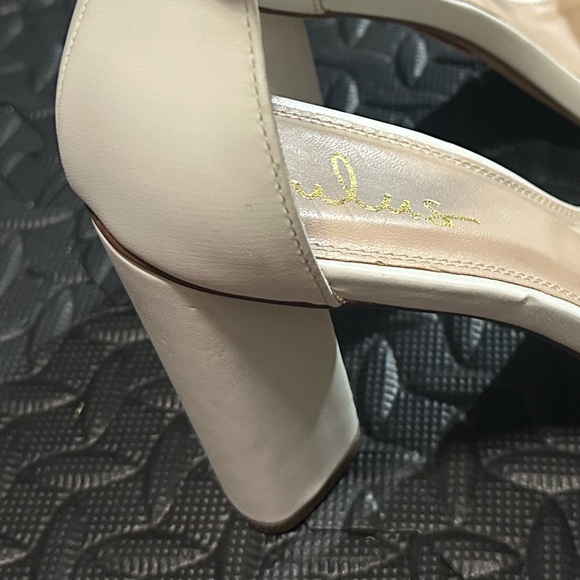 Lulus Block Heel Sandals Womens Sz 10 Open Toe Ankle Strap Faux Leather White - Picture 7 of 7